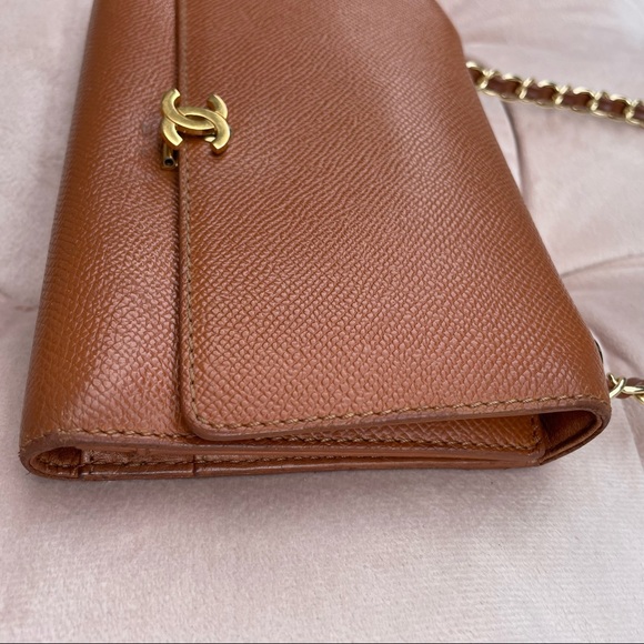 Chanel Interlocking CC Goatskin 1997-1999 Wallet on Chain in Tan - Picture 14 of 16